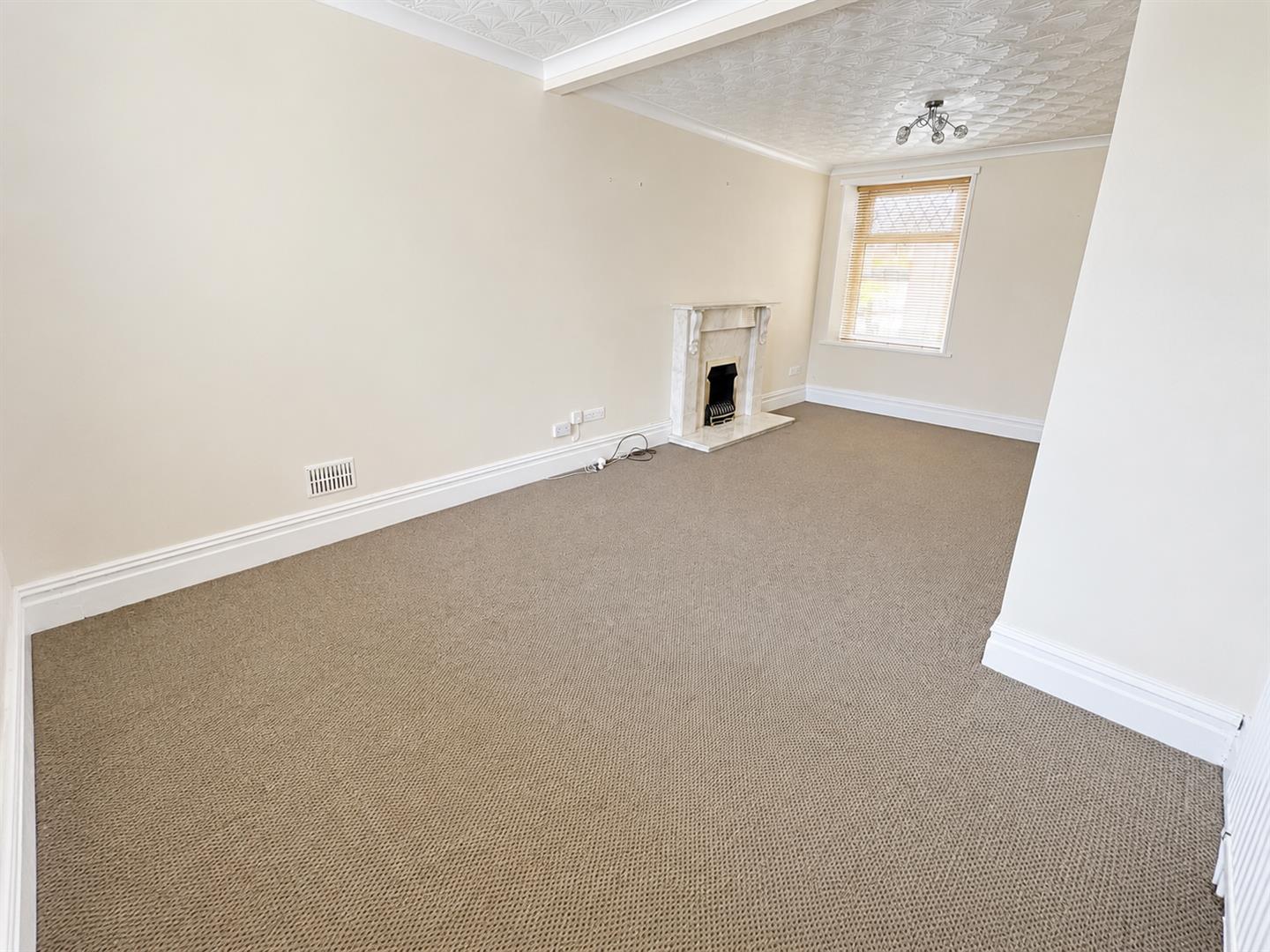 Tyn Y Bonau Road, Pontarddulais, Swansea, SA4 8RZ